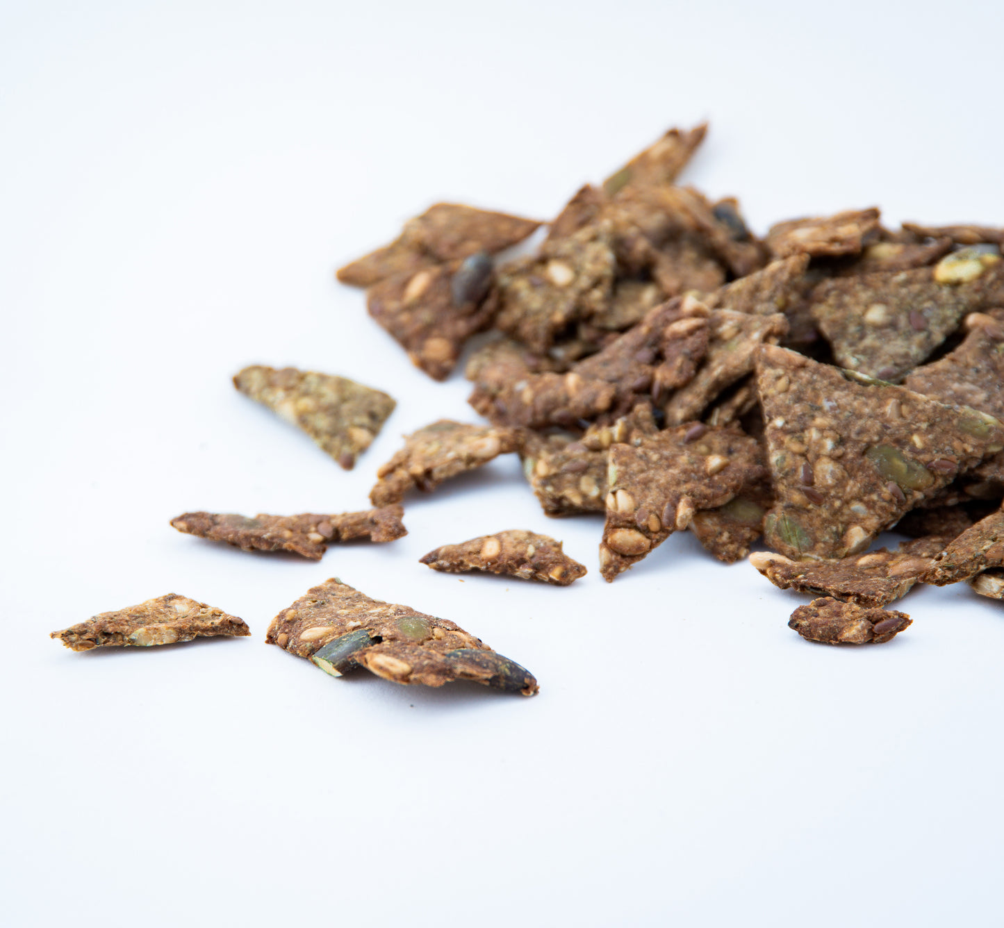 Zaatar vegan crackers رقائق الزعتر النباتية